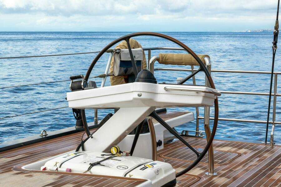 2021 Nautor Swan Swan 98