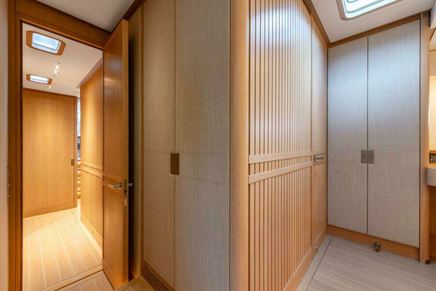 2021 Nautor Swan Swan 98