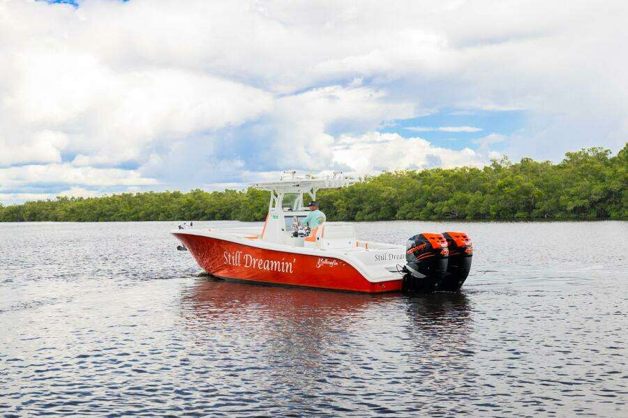 Yellowfin 32 Offshore - STILL DREAMIN - Port Aft Profile