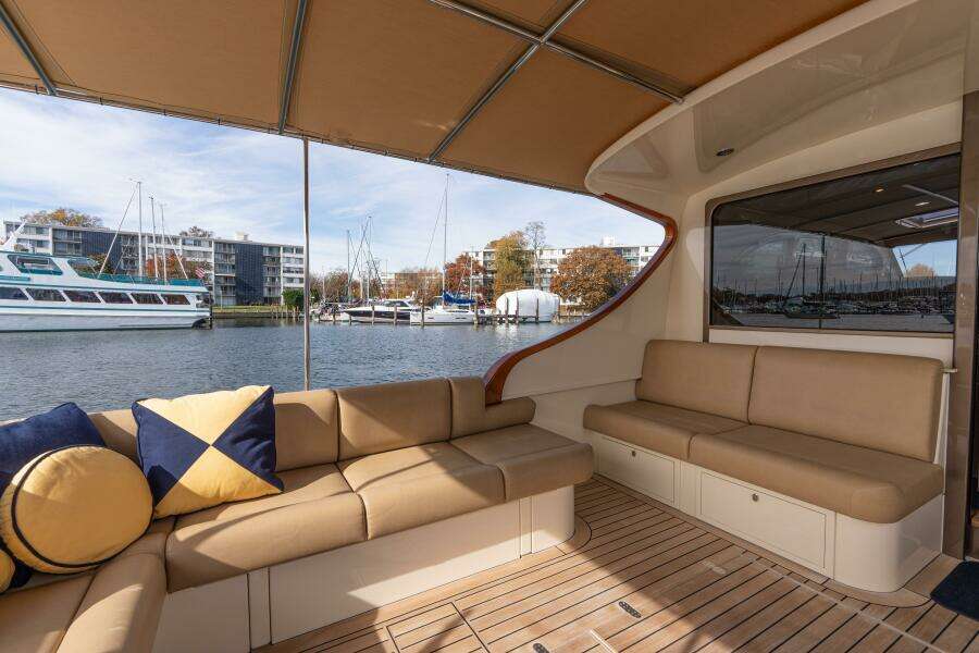 2016 Palm Beach Motor Yachts PB50