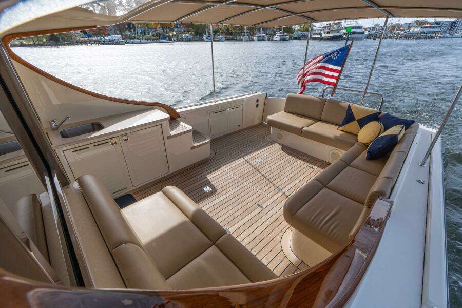 2016 Palm Beach Motor Yachts PB50