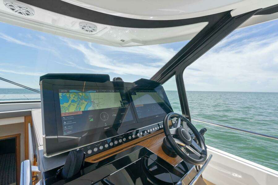 2023 Tiara Yachts EX 60