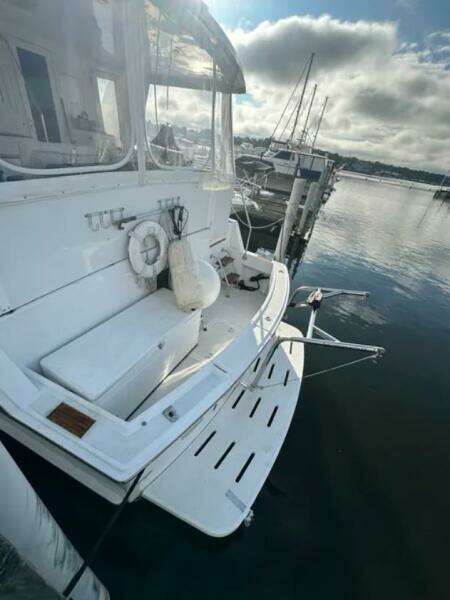 1994 Hatteras 48 Cockpit Motor Yacht