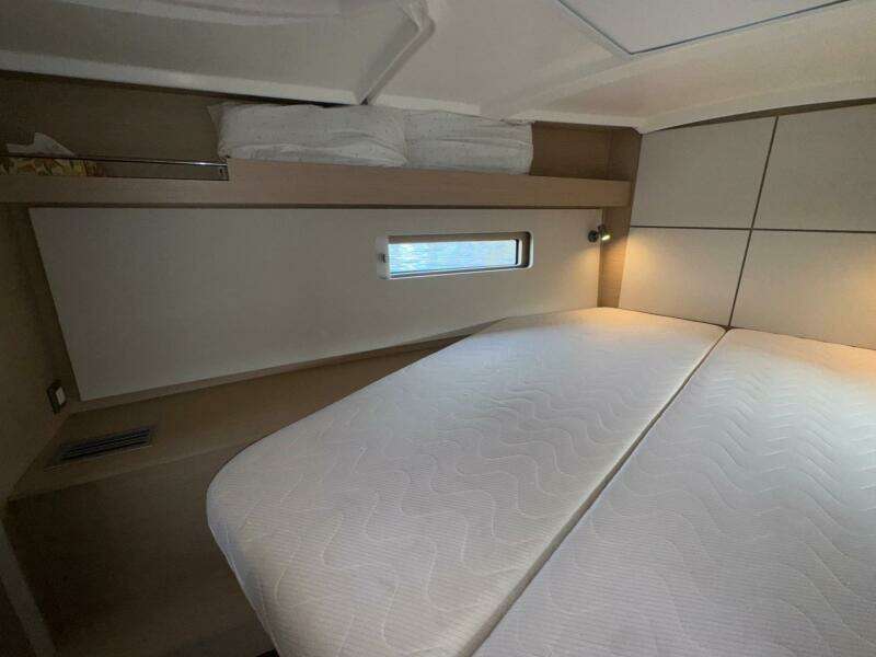 2022 Beneteau Oceanis 40.1