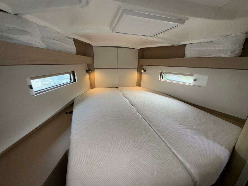 2022 Beneteau Oceanis 40.1