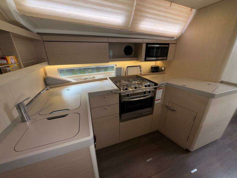 2022 Beneteau Oceanis 40.1