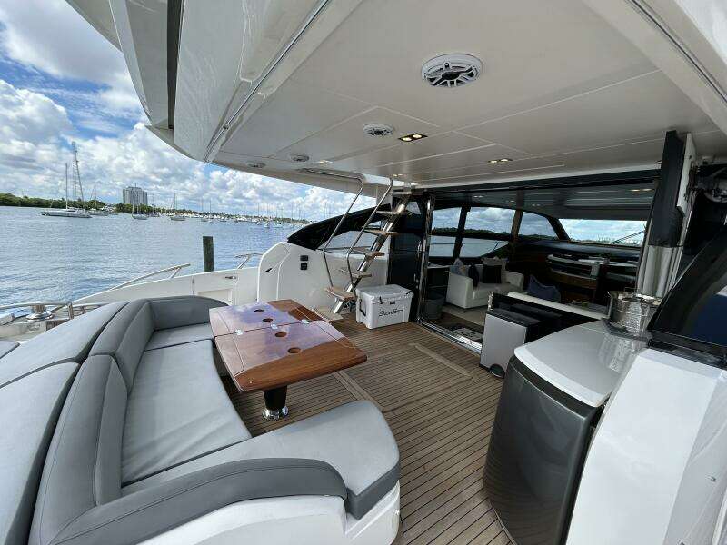 2014 Princess S72