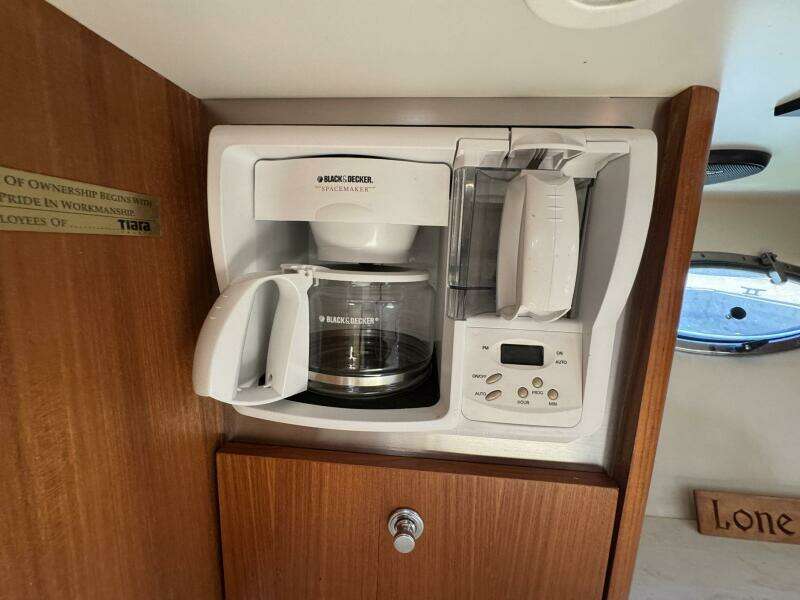 2005 Tiara Yachts 3200 Open