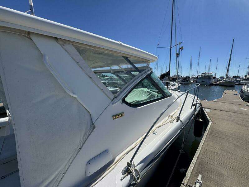 2005 Tiara Yachts 3200 Open