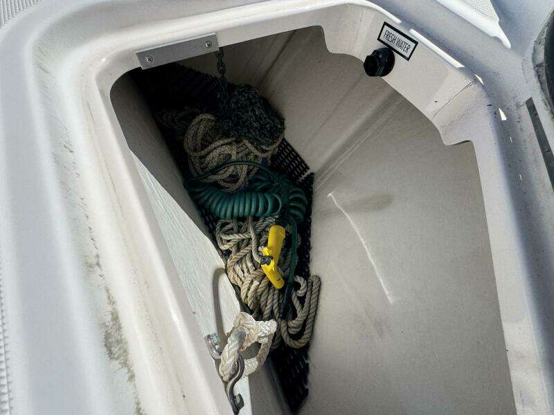 2005 Tiara Yachts 3200 Open