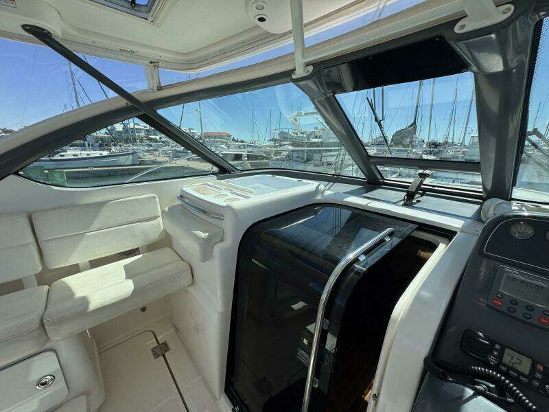 2005 Tiara Yachts 3200 Open