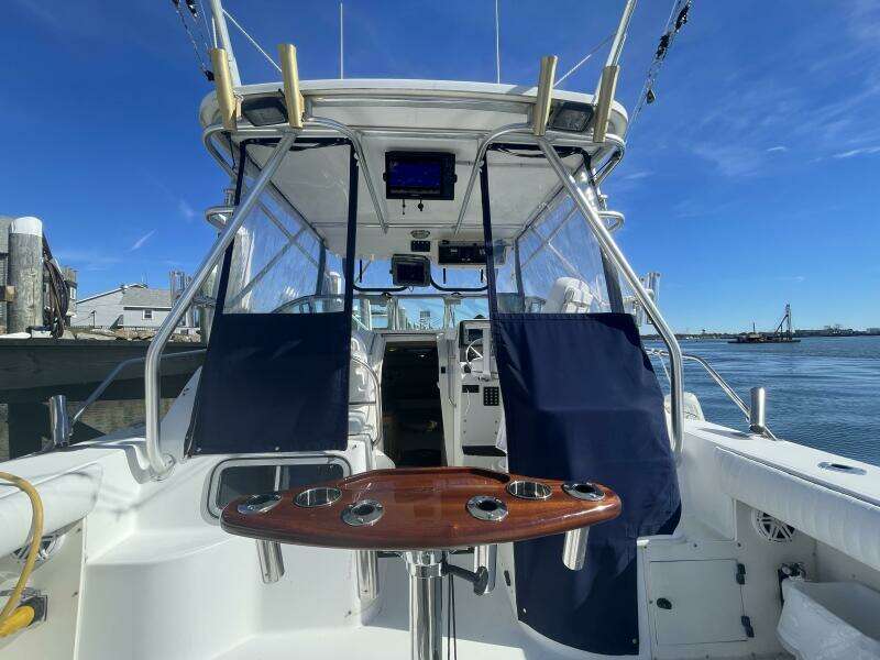 2001 Boston Whaler 285 Conquest