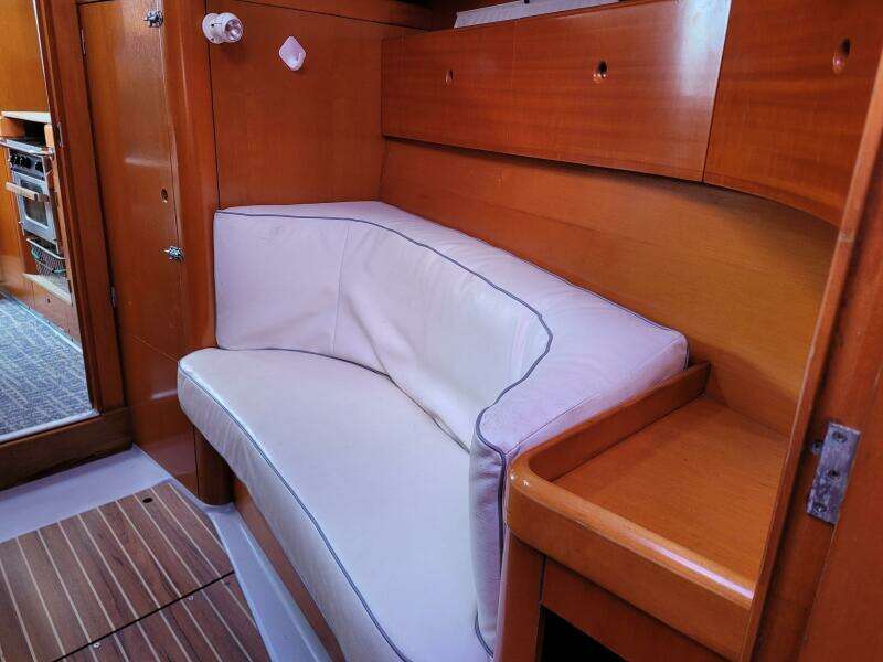 1996 Beneteau 42s7