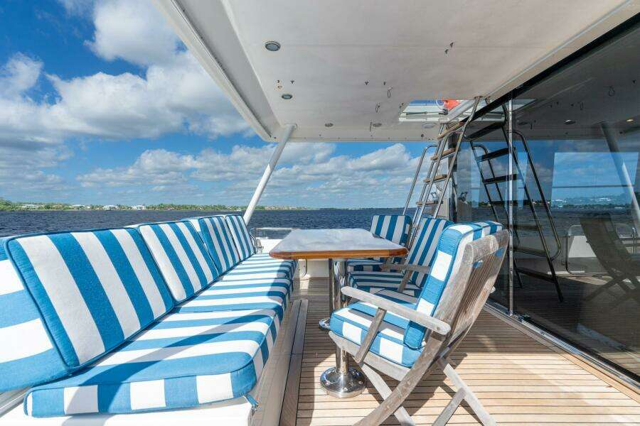 2009 Pacific Mariner 65 Motor Yacht