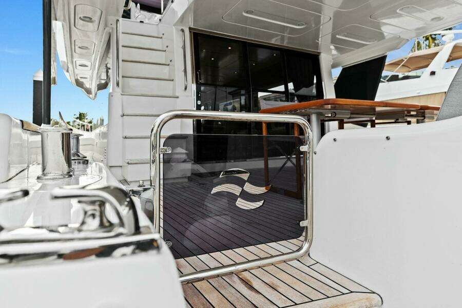 2021 Sirena 64- DESTIN-E- Aft Deck