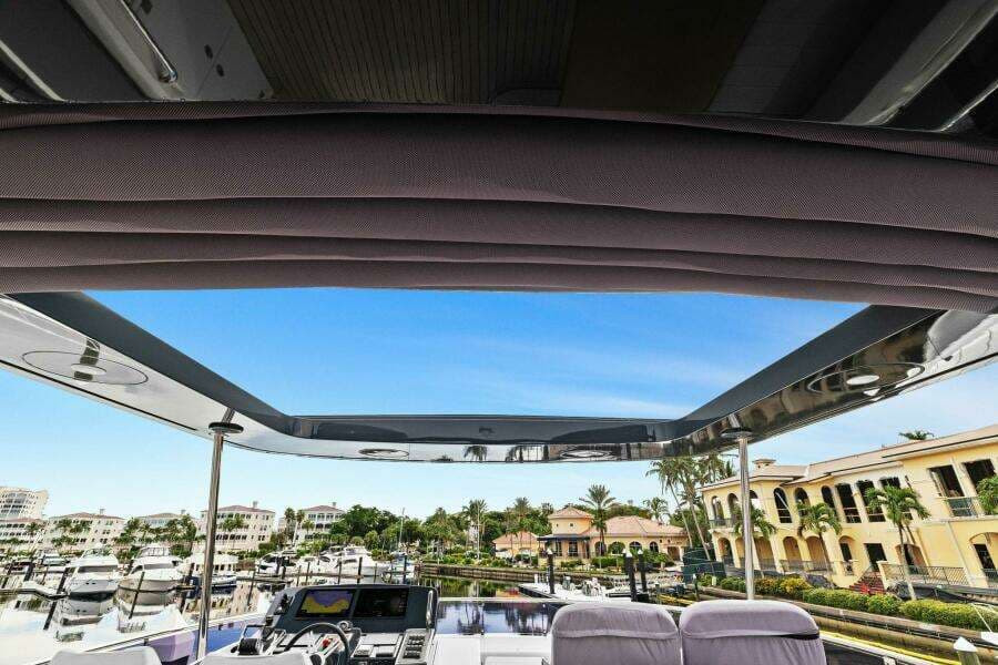 2021 Sirena 64- DESTIN-E- Flybridge