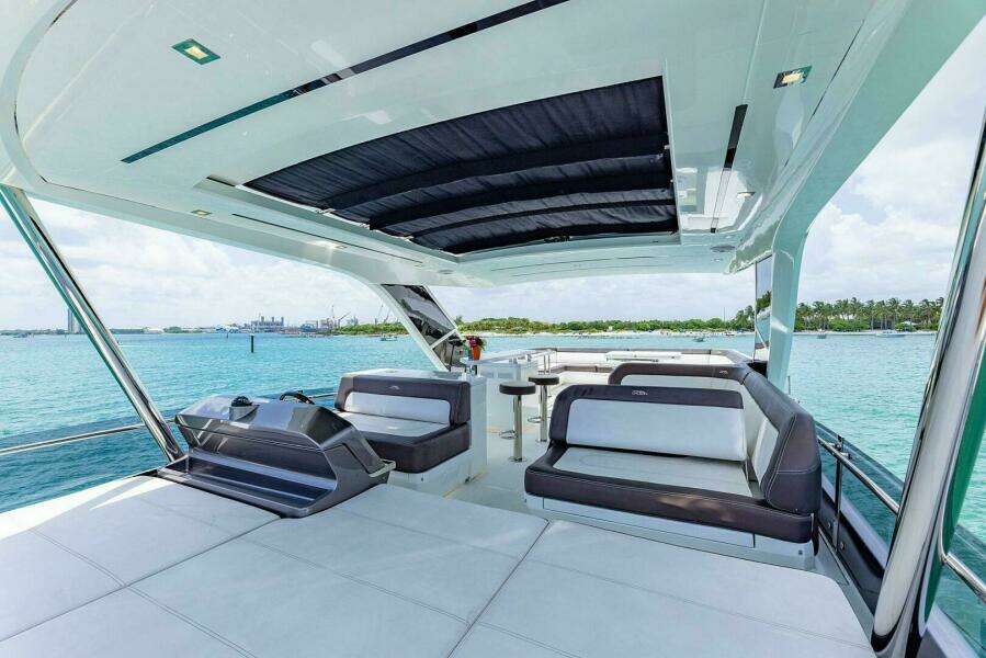 2019 Galeon 640 FLY