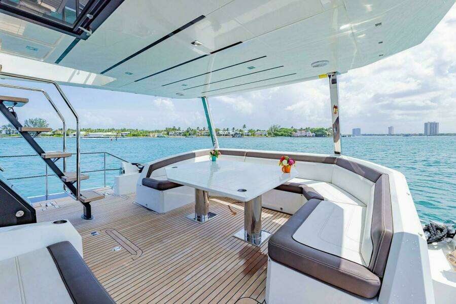 2019 Galeon 640 FLY