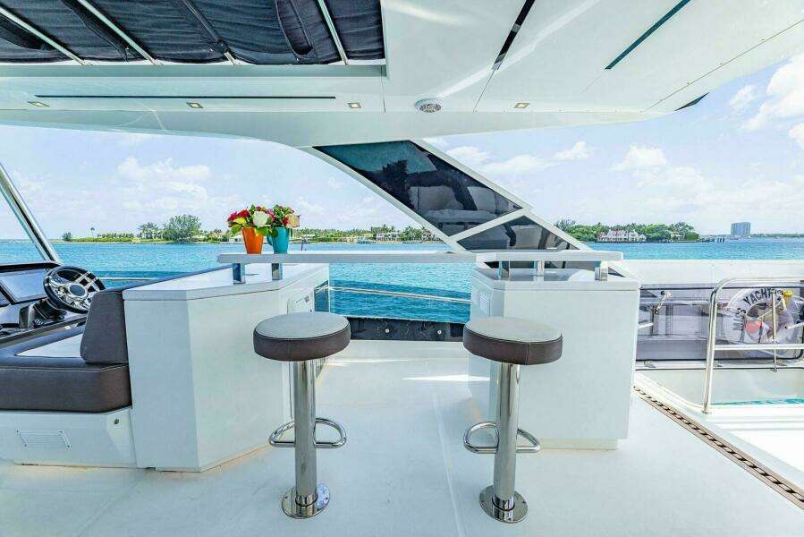 2019 Galeon 640 FLY