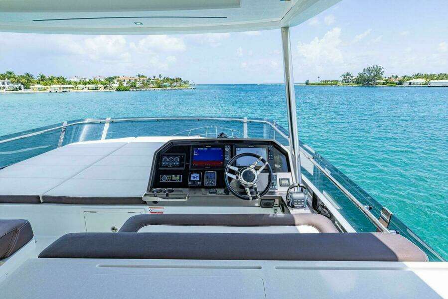 2019 Galeon 640 FLY
