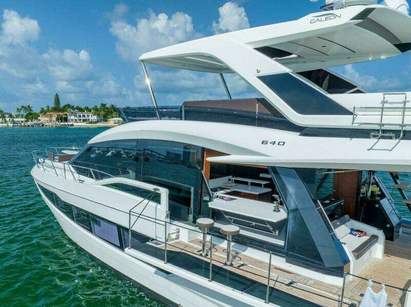 2019 Galeon 640 FLY