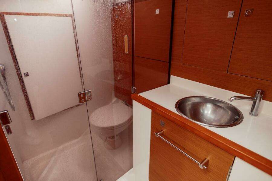 2019 Jeanneau 389 Sun Odyssey