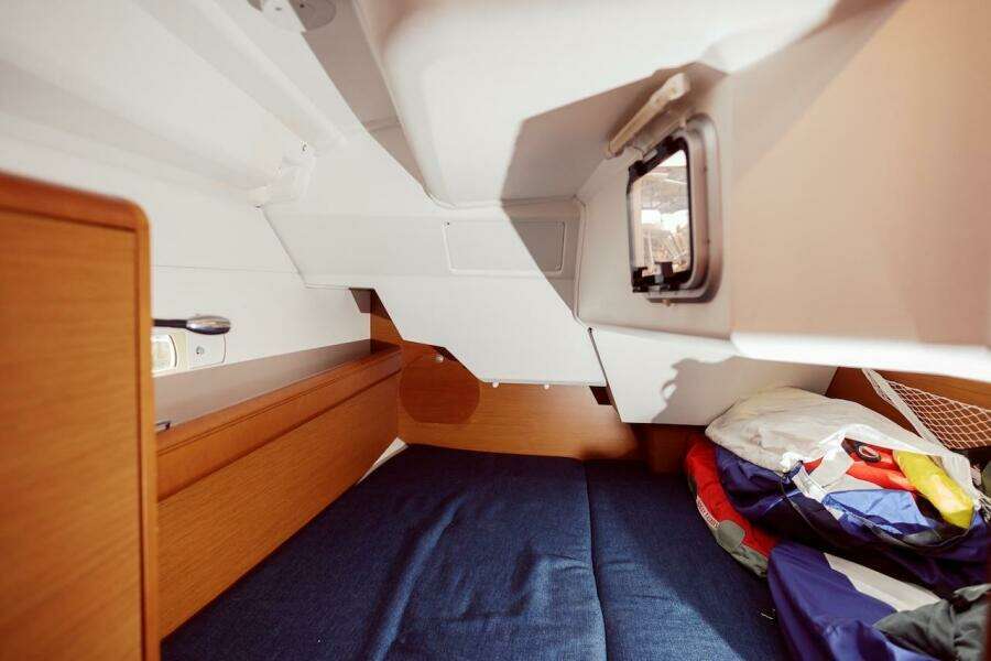 2019 Jeanneau 389 Sun Odyssey