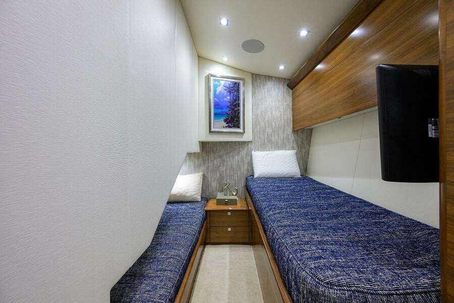 2023 Viking 64 Convertible - Stateroom