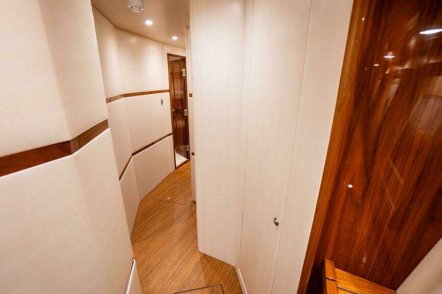 2021 72 Viking EB Our Trade Companionway (3)