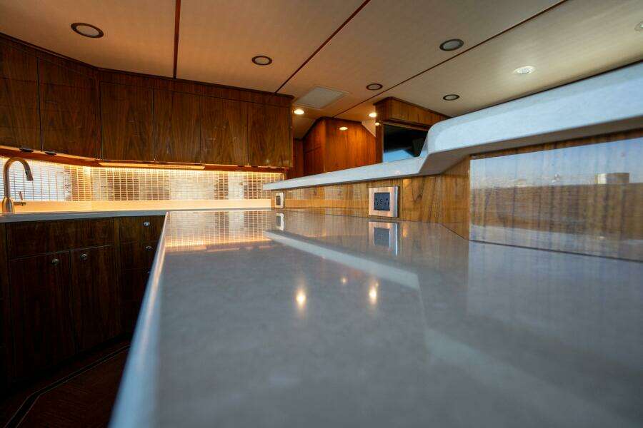 2021 72 Viking EB Our Trade Galley (4)