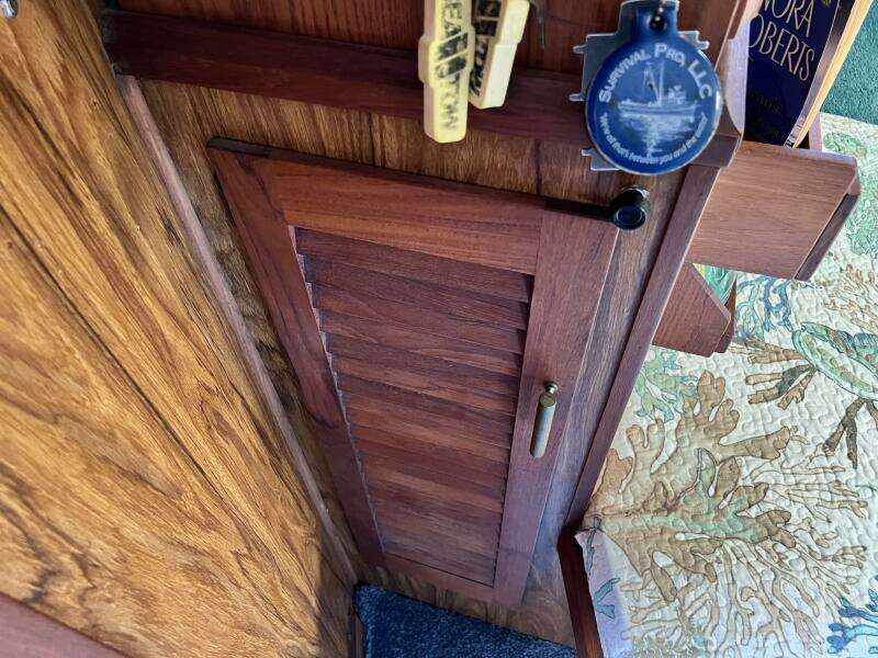 1979 Viking 35 Convertible