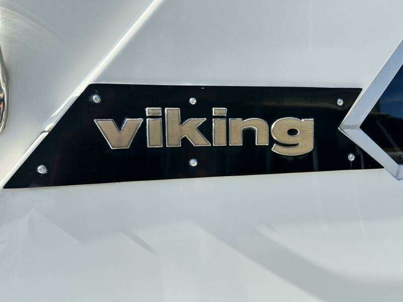 1979 Viking 35 Convertible