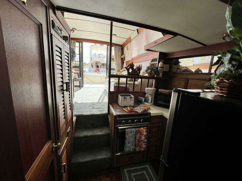 1979 Viking 35 Convertible