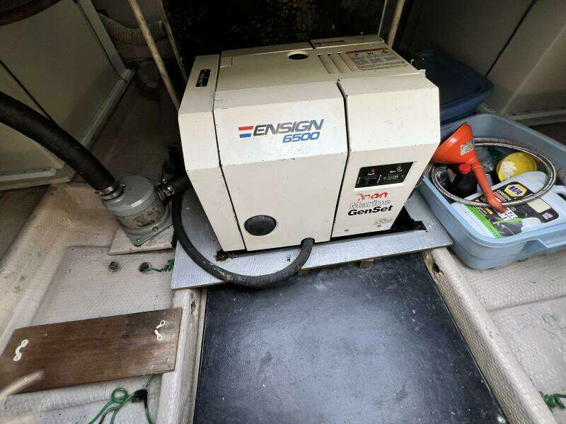 1979 Viking 35 Convertible