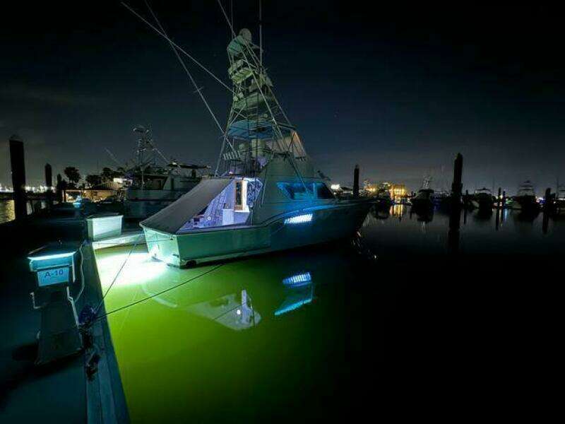 1990 Hatteras 45 Convertible