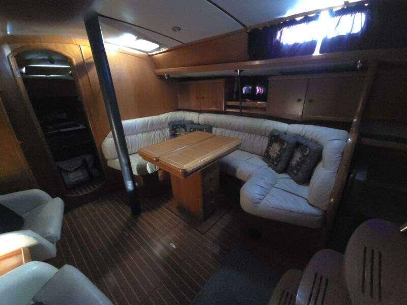 1998 Jeanneau Sun Odyssey 42 Atlantic Cruiser