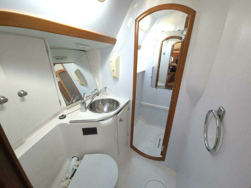 1998 Jeanneau Sun Odyssey 42 Atlantic Cruiser