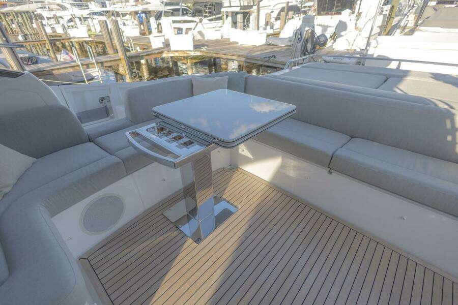2023 Azimut S6 Sport-Fly