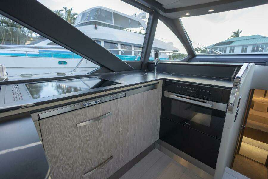 2023 Azimut S6 Sport-Fly