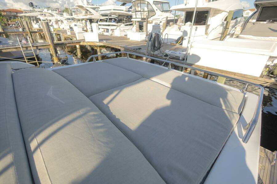 2023 Azimut S6 Sport-Fly