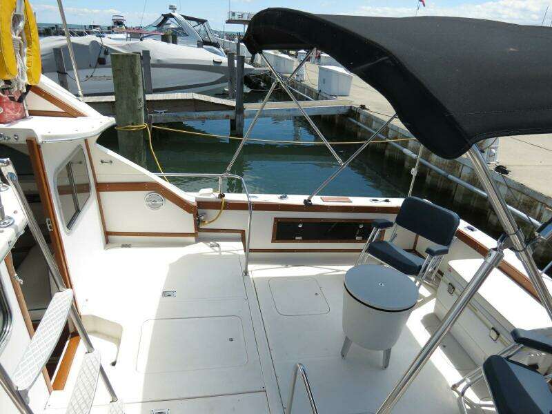 1978 Bertram 28 Flybridge Cruiser