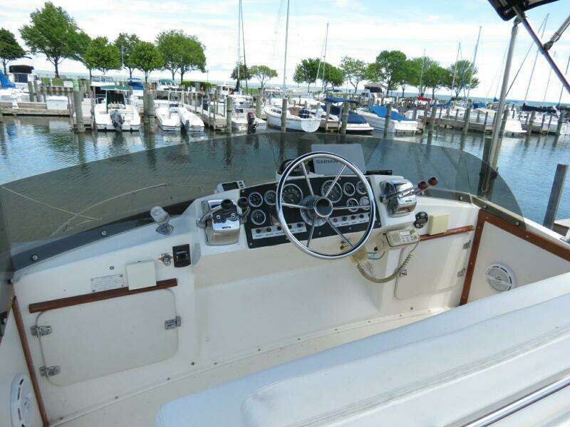 1978 Bertram 28 Flybridge Cruiser