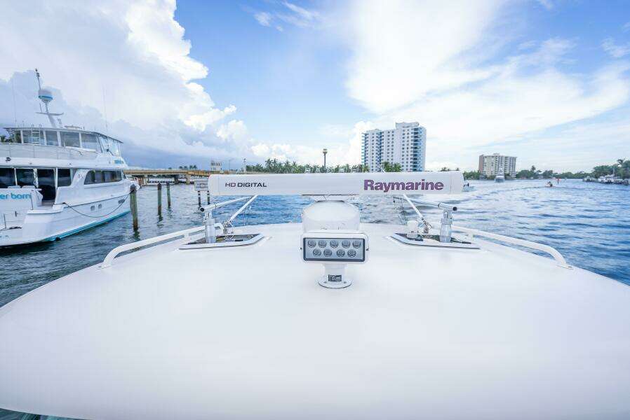 2011 Pursuit S345 Offshore