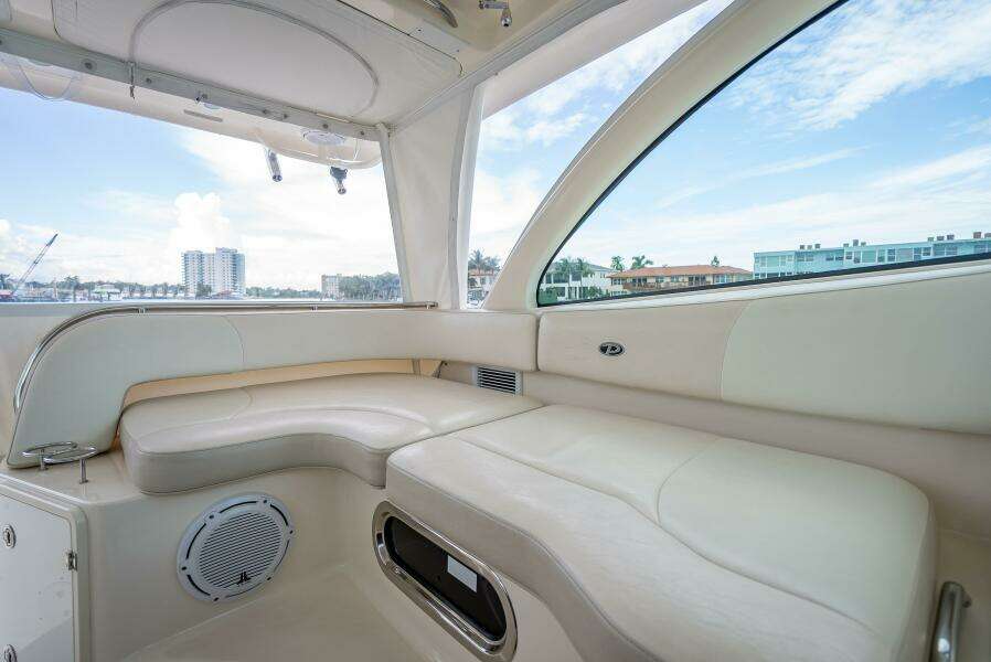 2011 Pursuit S345 Offshore