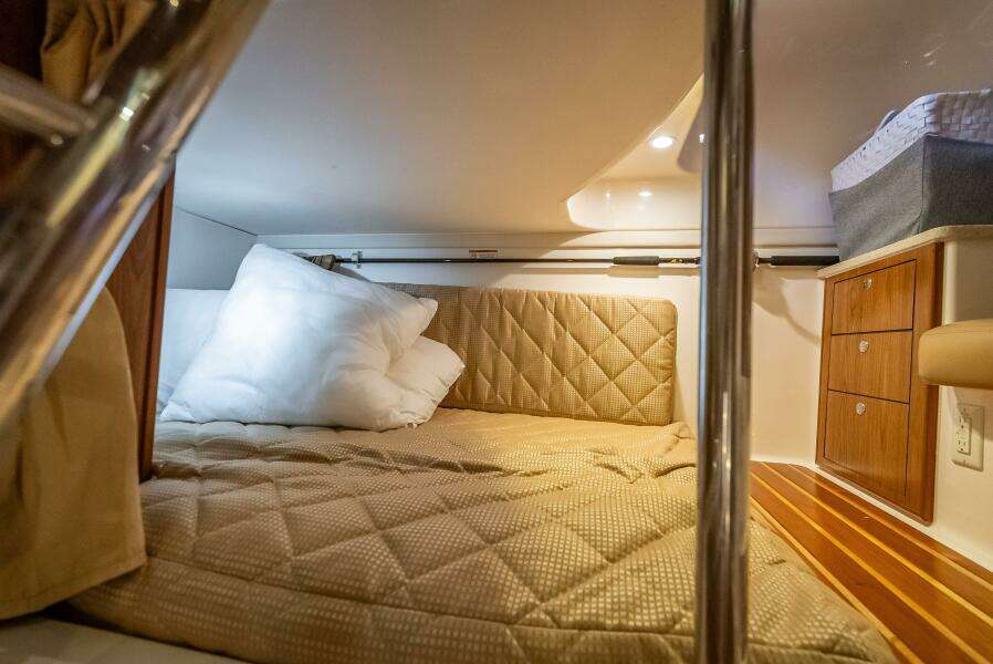 2011 Pursuit S345 Offshore