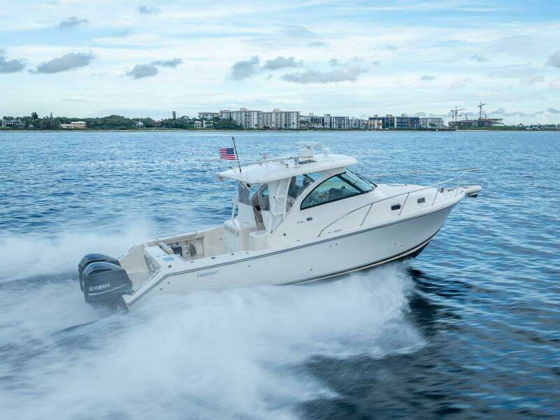 2011 Pursuit S345 Offshore