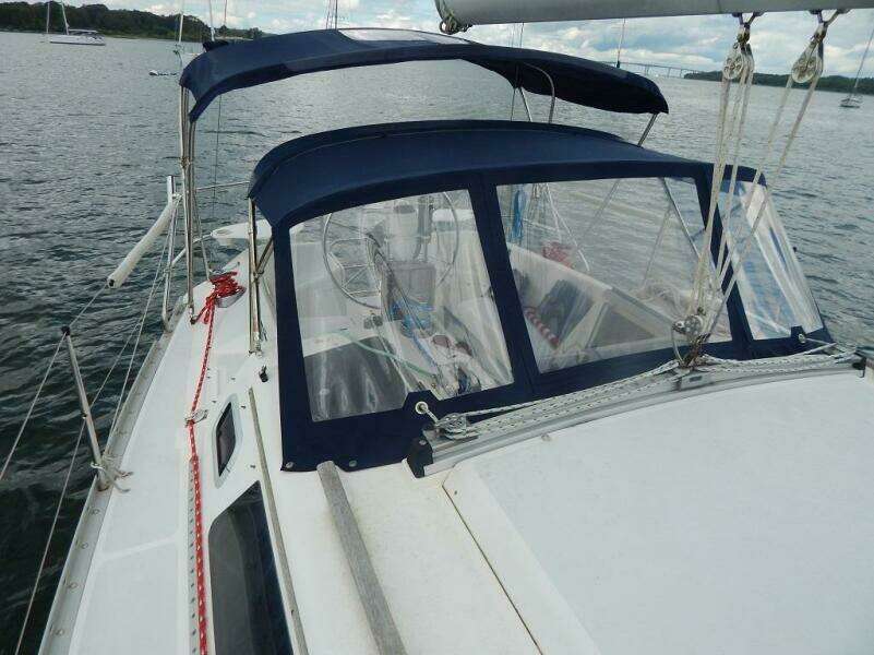 1992 Hunter 33.5
