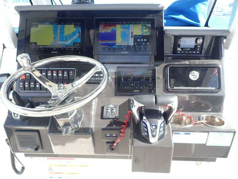 2024 Pursuit S 288 Sport