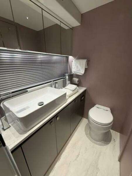 2025 Sunseeker 55 Predator