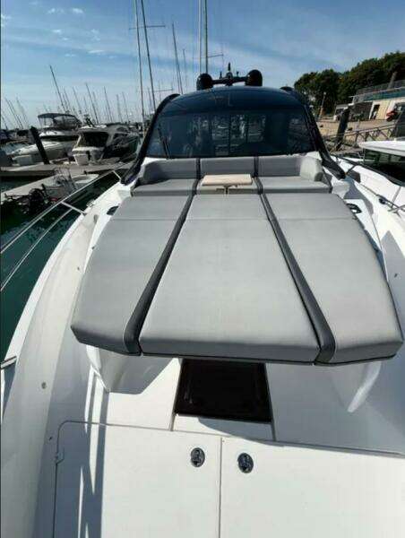 2025 Sunseeker 55 Predator